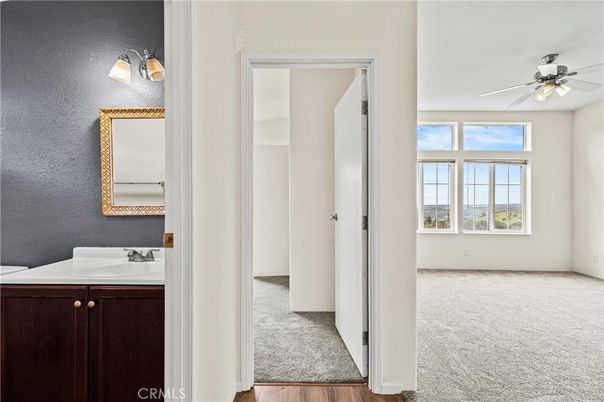 Bathroom, Empty room, Interior