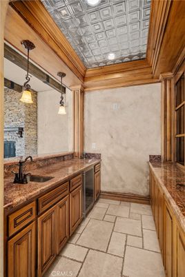 Interior, Pendant Lights, Recessed Lighting, Stone Walls