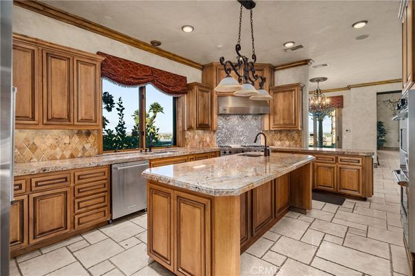 Chandelier, Interior, Kitchen, Pendant Lights, Recessed Lighting, Stainless Steel Appliances