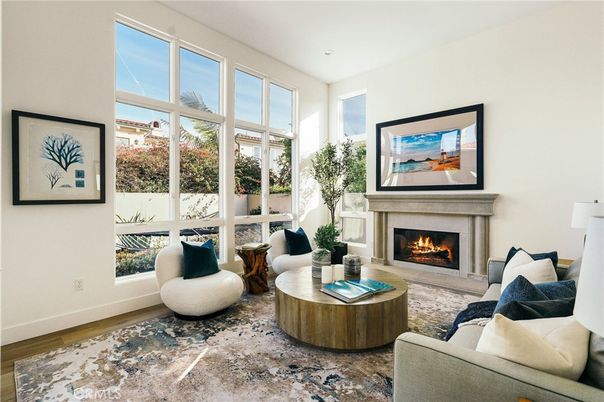 Fireplace, Interior, Living room