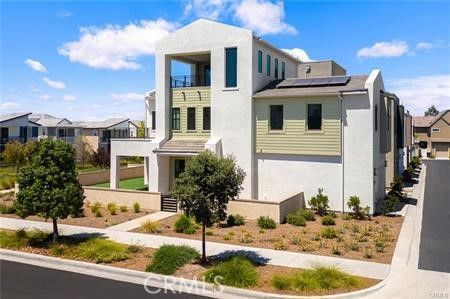 Exterior, Facade, Solar Panels, Modern