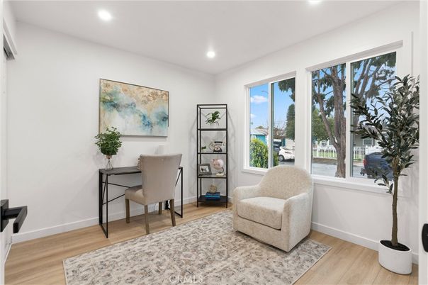 Home Office, Interior, Recessed Lighting, Wood Texture Flooring