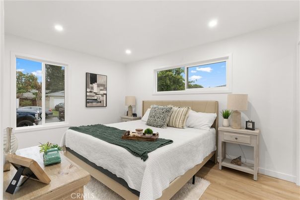 Bedroom, Interior, Recessed Lighting, Wood Texture Flooring