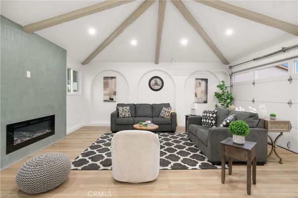 Fireplace, Interior, Living room, Recessed Lighting, Wooden Beams, Wood Texture Flooring