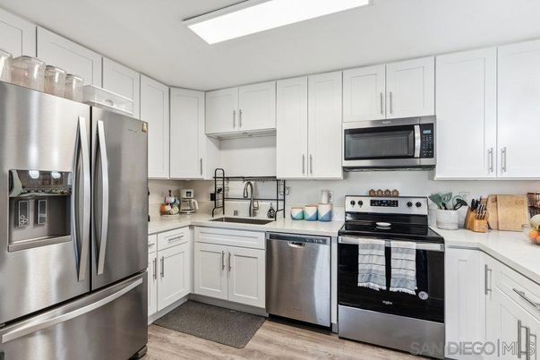 Interior, Kitchen, Stainless Steel Appliances, Wood Texture Flooring