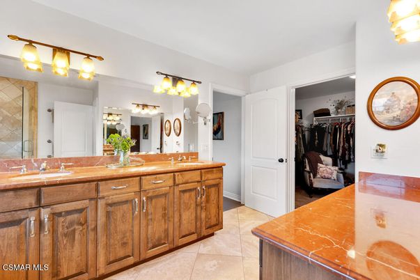 Bathroom, Dual Sink Vanities, Interior, Walk-in Closets