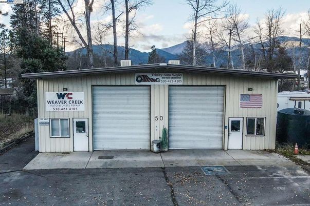 Detached Garage, Exterior