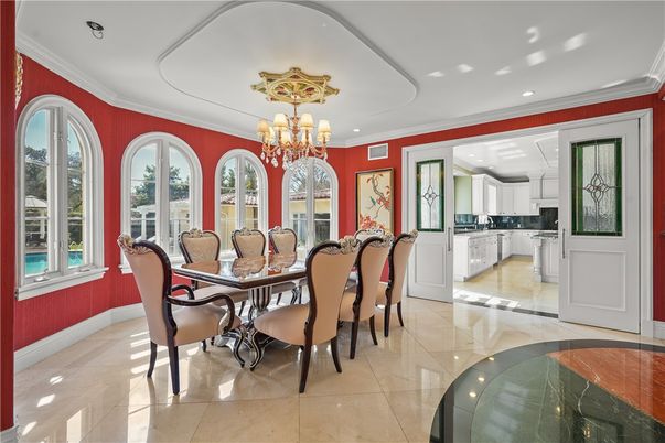 Chandelier, Dining room, Interior, Kitchen, Recessed Lighting