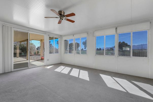 Empty room, Interior, Sun Room