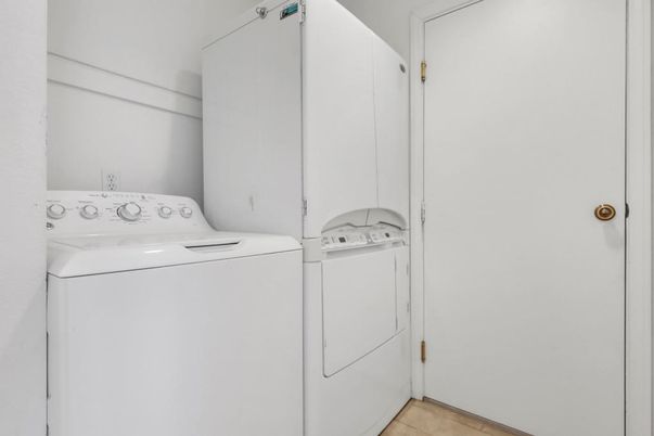 Interior, Utility Closets, Washer