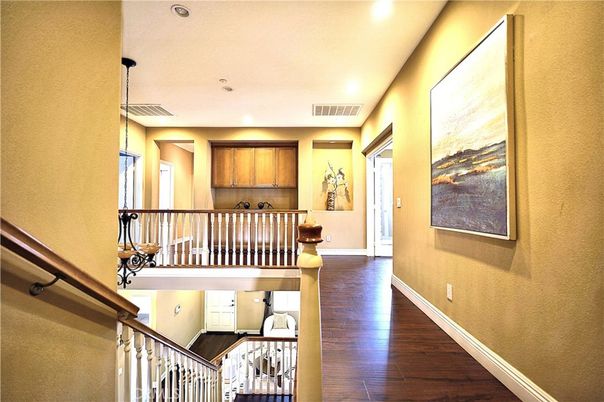 Interior, Pendant Lights, Recessed Lighting, Wood Texture Flooring