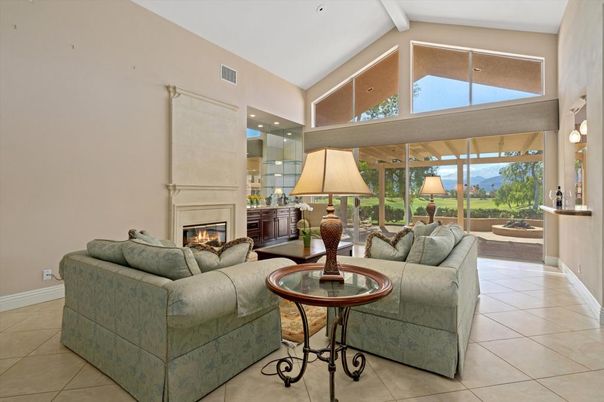Fireplace, Interior, Living room, Recessed Lighting