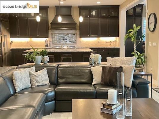 Interior, Kitchen, Living room, Pendant Lights, Recessed Lighting