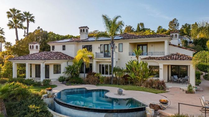 Exterior, Facade, Pool, Solar Panels, Mediterranean