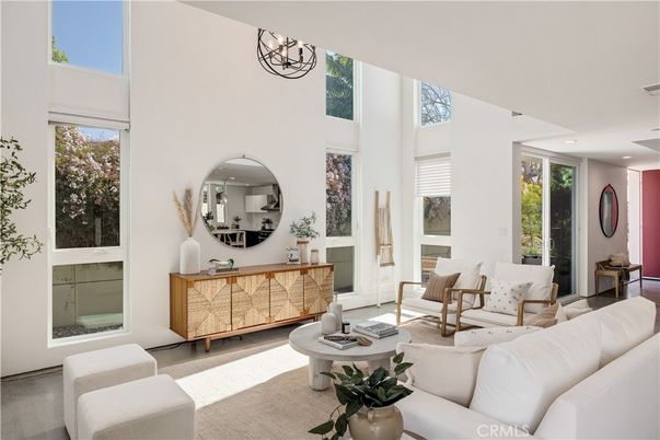 Chandelier, Interior, Living room, Recessed Lighting