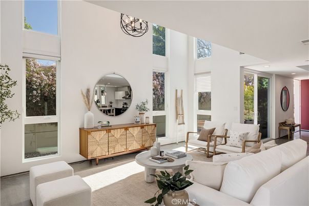 Chandelier, Interior, Living room, Recessed Lighting