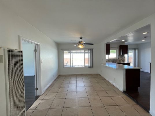 Empty room, Interior, Kitchen, Recessed Lighting