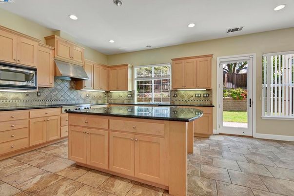Interior, Kitchen, Recessed Lighting