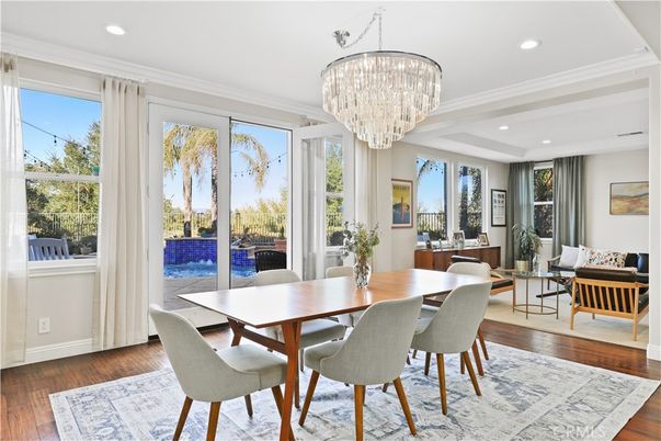 Chandelier, Dining room, Interior, Living room, Recessed Lighting, Wood Texture Flooring