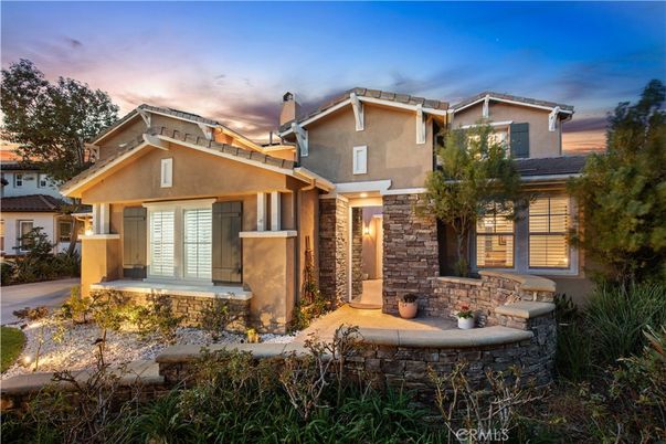 Exterior, Facade, American Craftsman