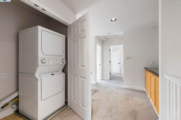 Interior, Recessed Lighting, Utility Closets, Washer