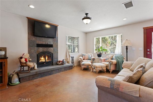 Fireplace, Interior, Living room, Recessed Lighting