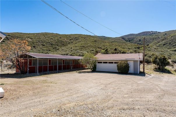 Backyard, Detached Garage, Exterior