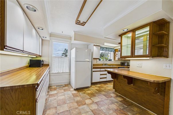 Interior, Kitchen, Recessed Lighting