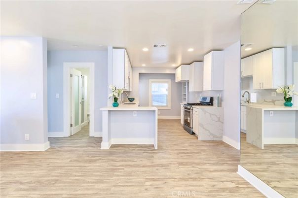 Interior, Kitchen, Recessed Lighting, Wood Texture Flooring