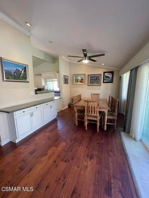 Dining room, Interior, Kitchen, Recessed Lighting, Wood Texture Flooring