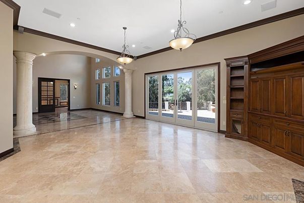 Empty room, Interior, Pendant Lights, Recessed Lighting