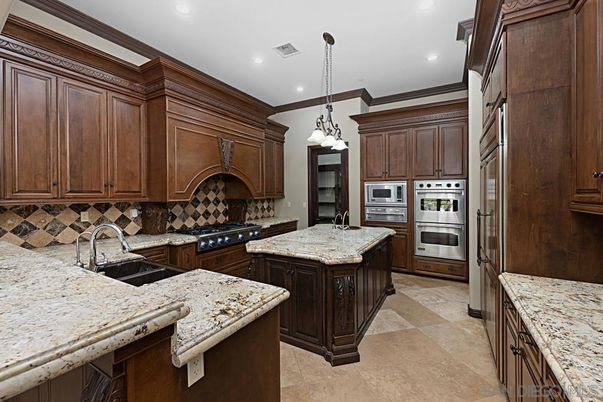 Interior, Kitchen, Pendant Lights, Recessed Lighting, Stainless Steel Appliances