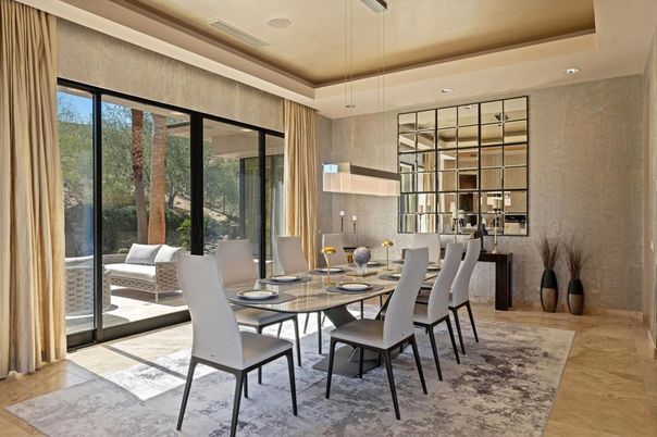 Dining room, Interior, Pendant Lights, Recessed Lighting