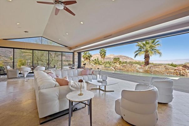 Dining room, Interior, Living room, Recessed Lighting