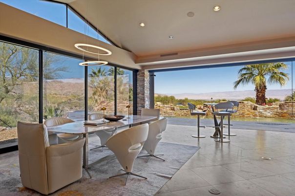 Dining room, Interior, Pendant Lights, Recessed Lighting
