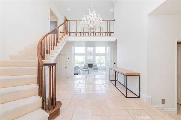 Chandelier, Interior, Recessed Lighting