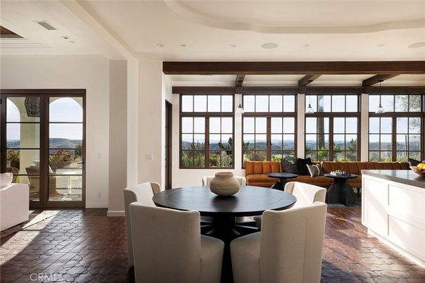 Dining room, Interior, Living room, Recessed Lighting, Water