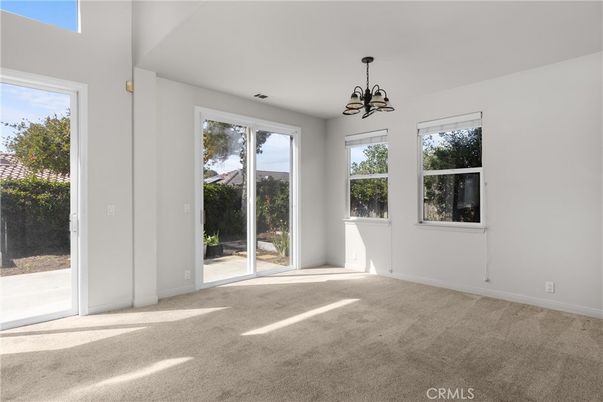 Chandelier, Empty room, Interior