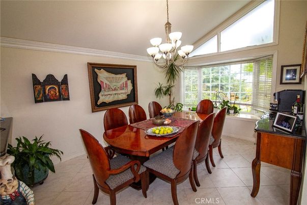 Chandelier, Dining room, Interior
