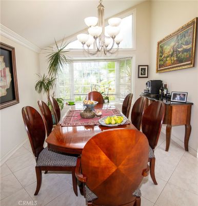 Chandelier, Dining room, Interior