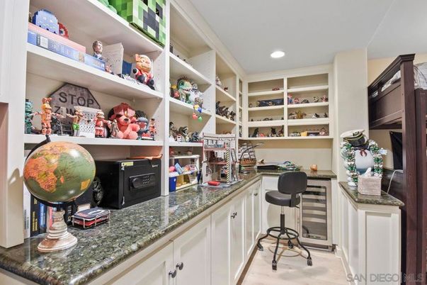 Interior, Recessed Lighting