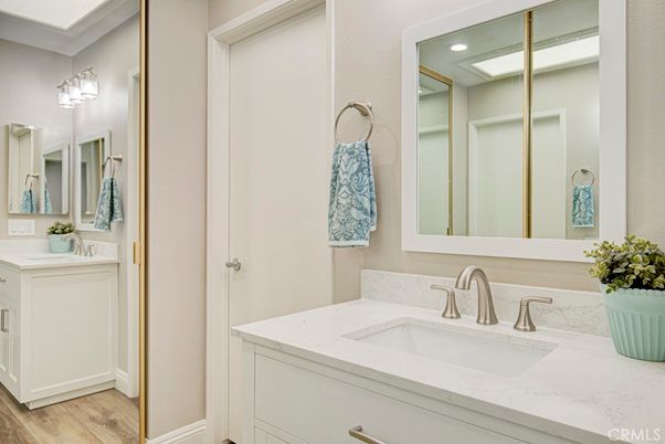 Bathroom, Interior, Recessed Lighting, Wood Texture Flooring