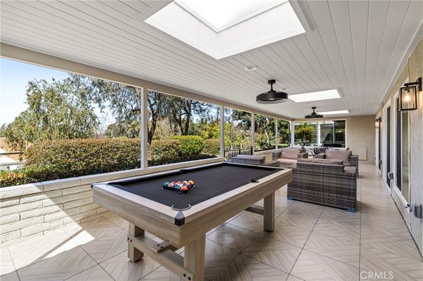 Billiard Table, Game Room, Interior
