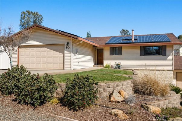 Attached, Exterior, Facade, Solar Panels, Ranch