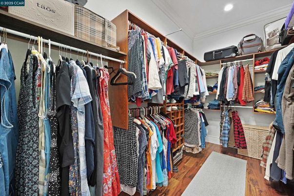 Interior, Recessed Lighting, Walk-in Closets, Wood Texture Flooring