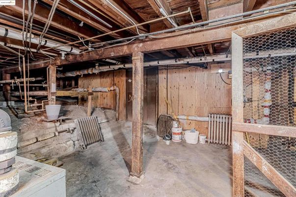 Interior, Wooden Beams, Wooden Walls