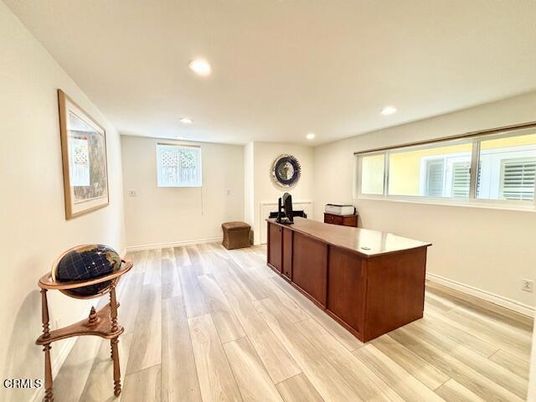Home Office, Interior, Recessed Lighting, Wood Texture Flooring
