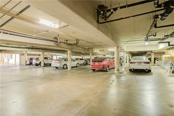 Garage, Interior