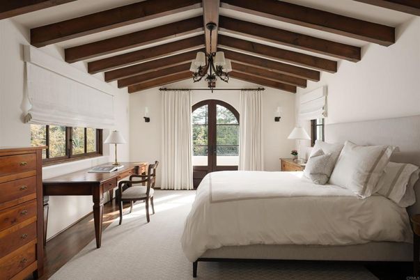 Bedroom, Home Office, Interior, Wooden Beams