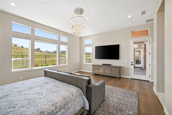 Bedroom, Interior, Pendant Lights, Recessed Lighting, Wood Texture Flooring
